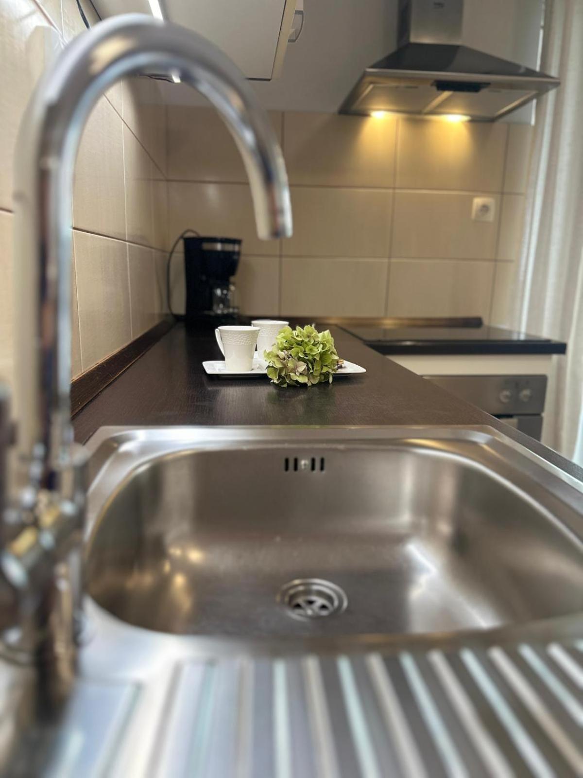 Apartments Manuel Banjol Екстер'єр фото