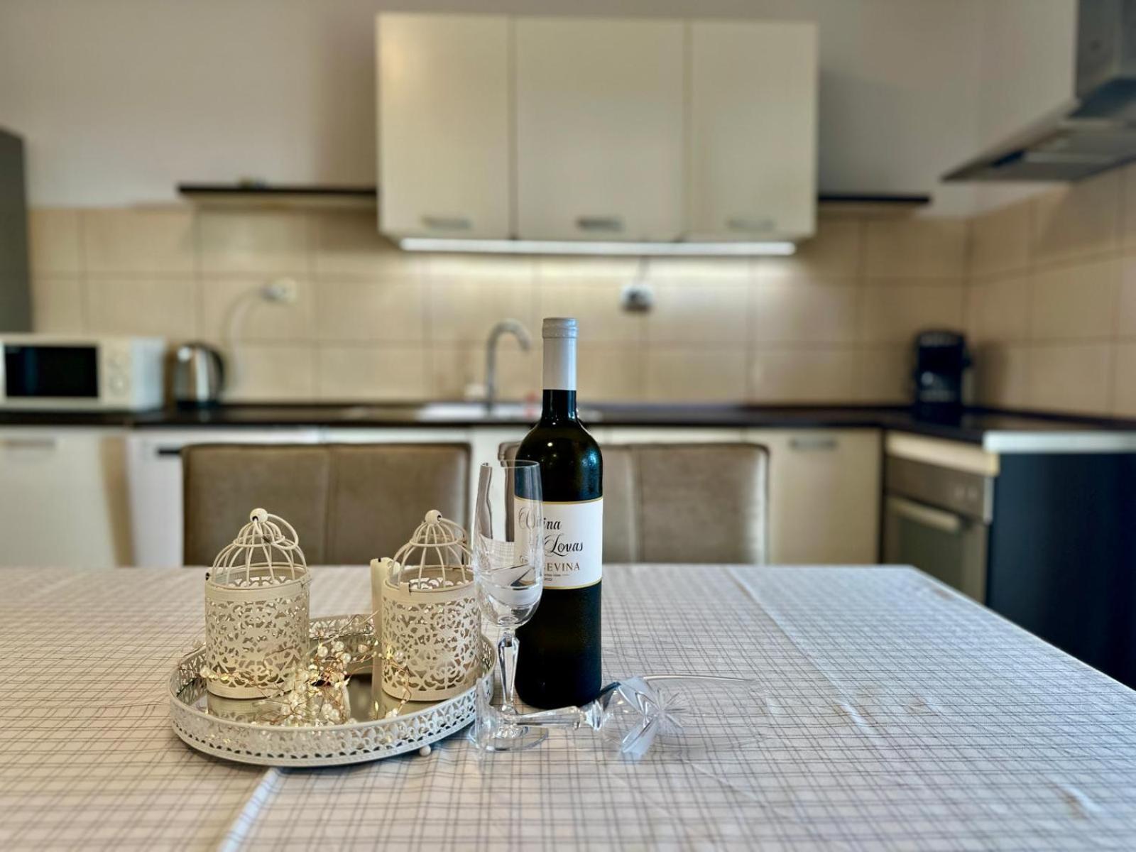 Apartments Manuel Banjol Екстер'єр фото